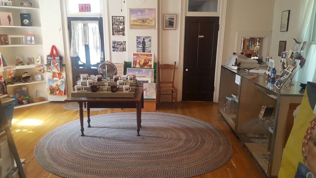 Amelia Earhart Birthplace | 223 N Terrace St, Atchison, KS 66002, USA | Phone: (913) 367-4217