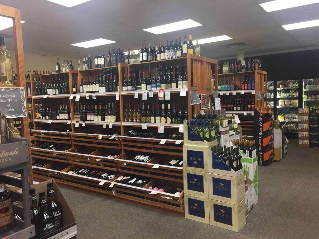 McCaffreys Wine & Spirits | 335 Princeton Hightstown Rd, West Windsor Township, NJ 08550, USA | Phone: (609) 799-0530