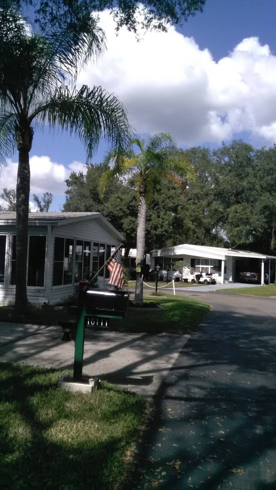 Kingswood Mobile Home Park | 10109 Oak Forest Dr, Riverview, FL 33569, USA | Phone: (813) 671-2253