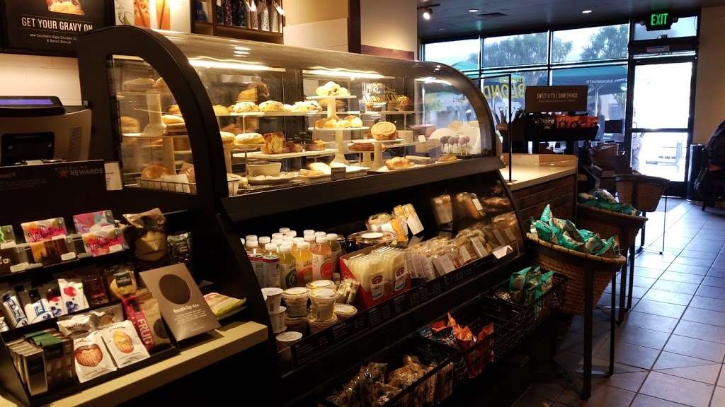 Starbucks | 650 Ventura St, Fillmore, CA 93015, USA | Phone: (805) 524-4150