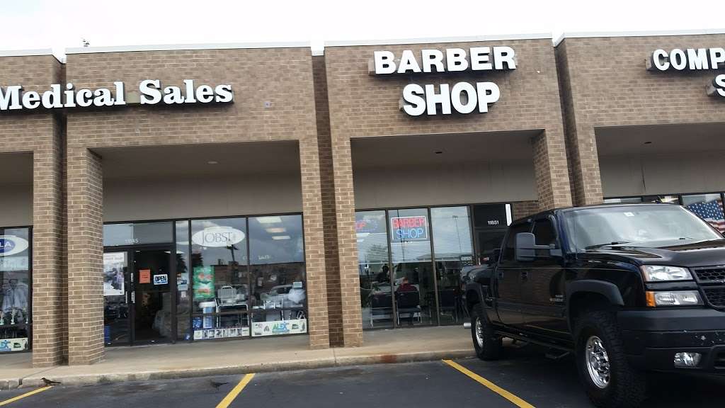 Southwest Barber Shop | 11851 Wilcrest Dr, Houston, TX 77031, USA | Phone: (281) 498-1353