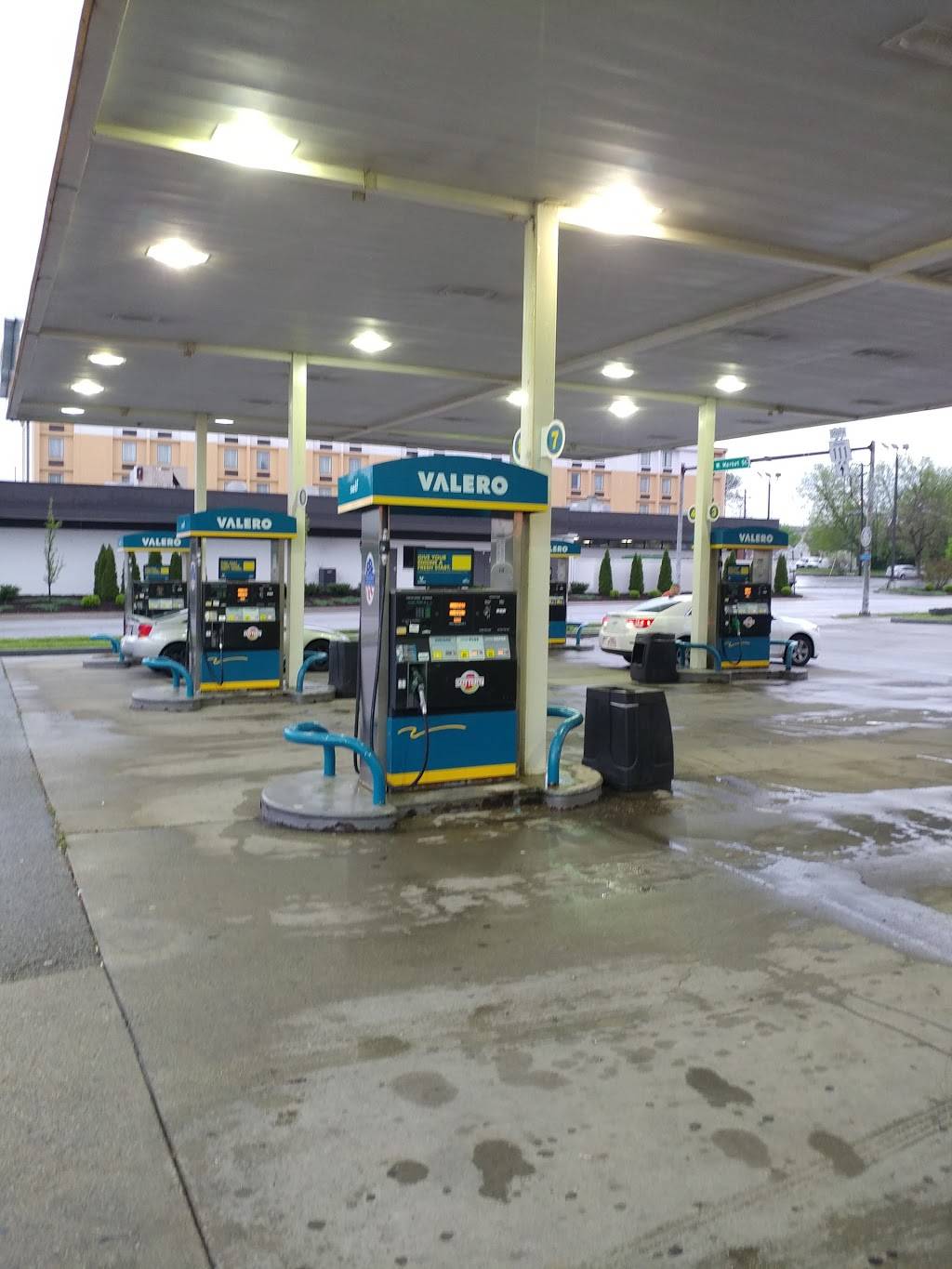 Valero | 327 W 5th St, New Albany, IN 47150, USA | Phone: (812) 949-2063