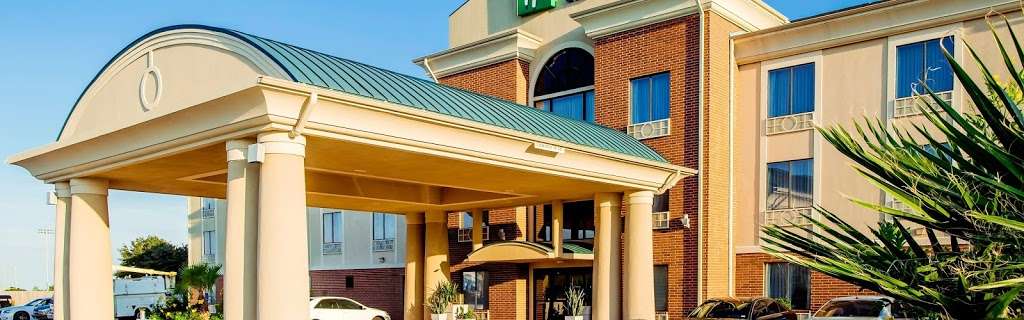 Holiday Inn Express & Suites Waller - Prairie View | 31380 Farm to Market 2920, Waller, TX 77484, USA | Phone: (936) 372-3700