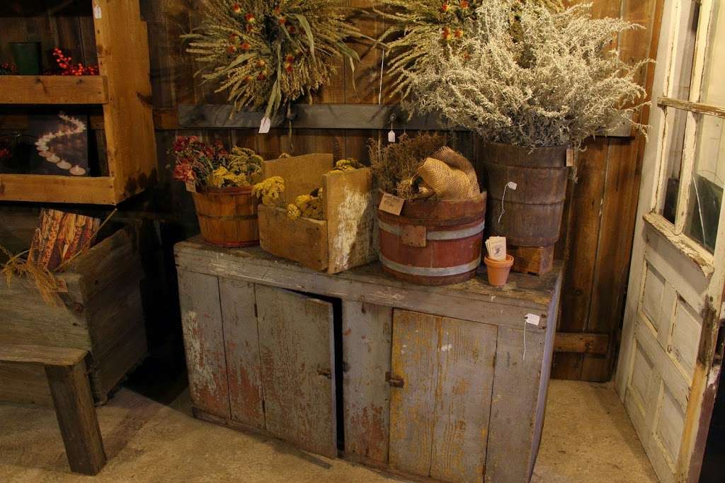 Pheasant Run Antiques | 4824 Lincoln Hwy, Parkesburg, PA 19365, USA | Phone: (717) 442-4090