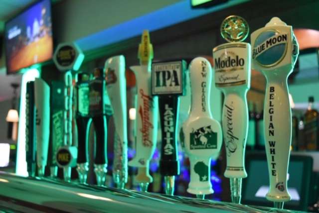 Waldos Pub & Grill | 3812 W Greenfield Ave, Milwaukee, WI 53215, USA | Phone: (414) 837-5914