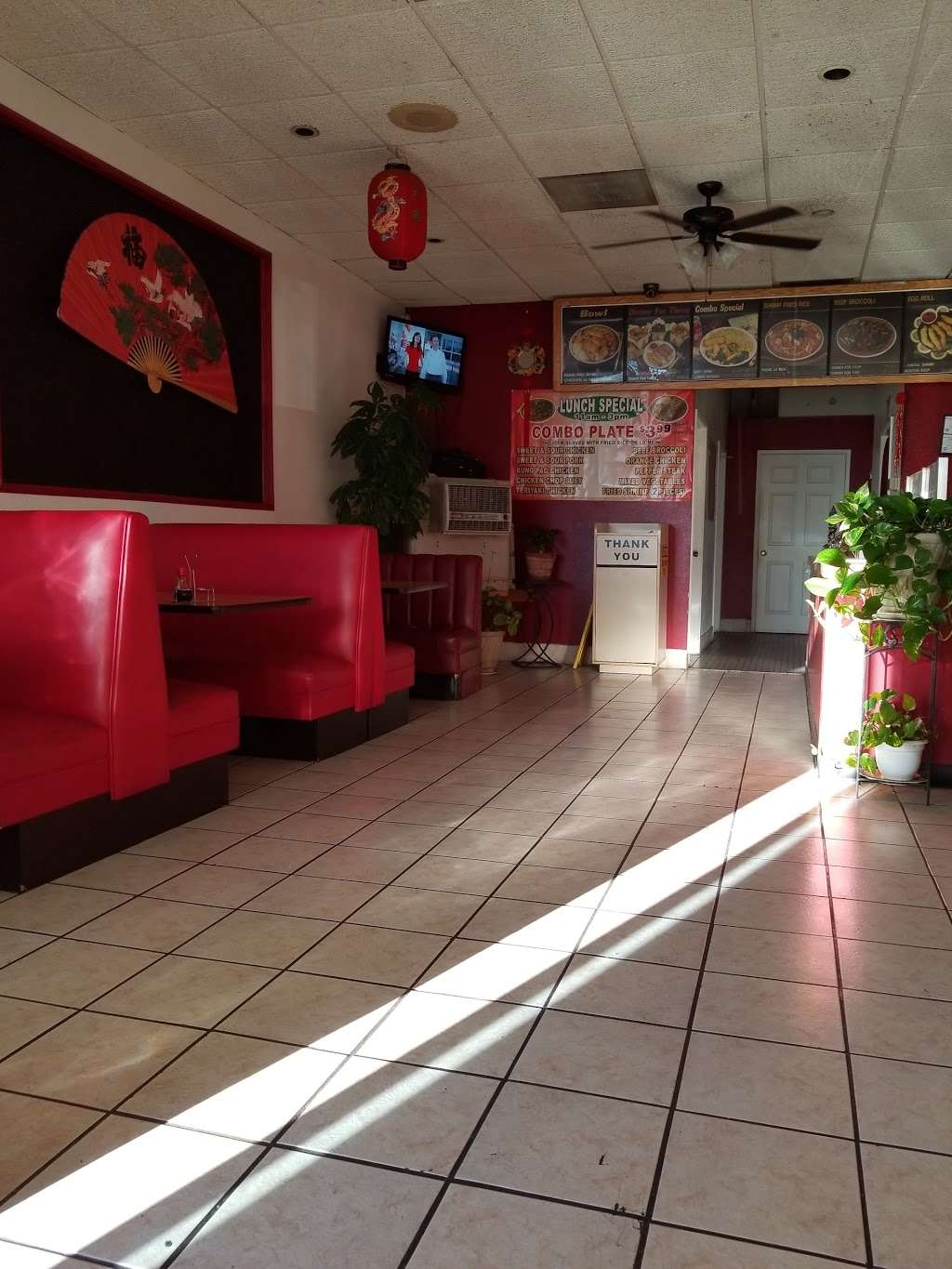 Mr Wok | 412 W Ave J, Lancaster, CA 93534 | Phone: (661) 940-6648