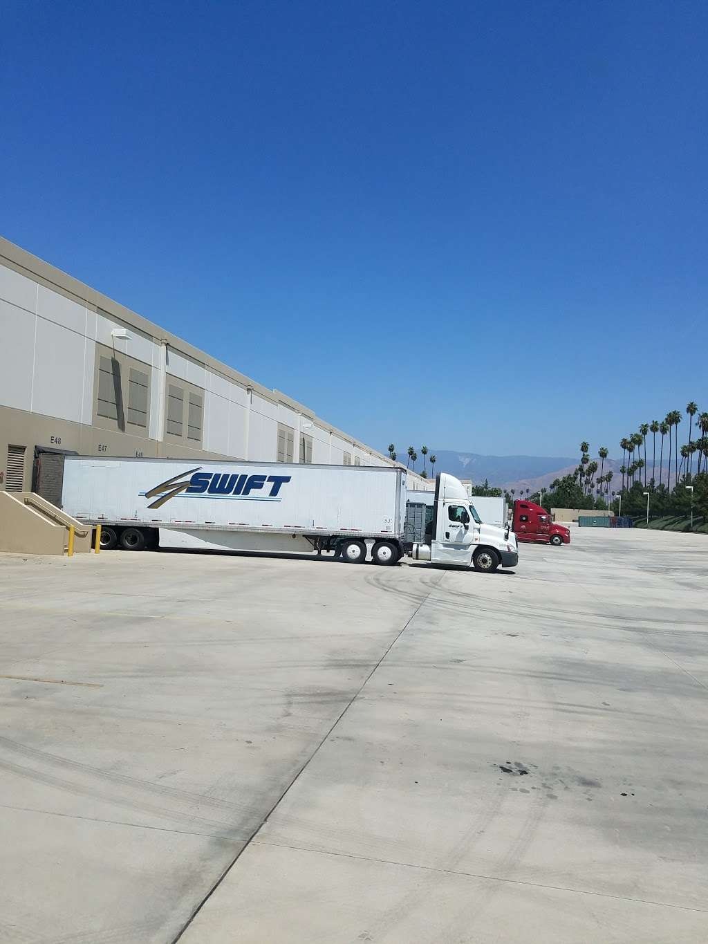 Kenco Logistic Services | 26875 Pioneer Ave, Redlands, CA 92374, USA | Phone: (909) 792-5700