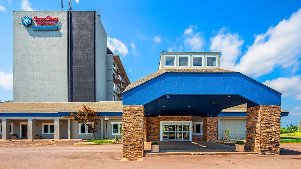 SureStay Plus Hotel by Best Western Kansas City Airport | 11828 NW Plaza Cir, Kansas City, MO 64153, USA | Phone: (816) 464-2423