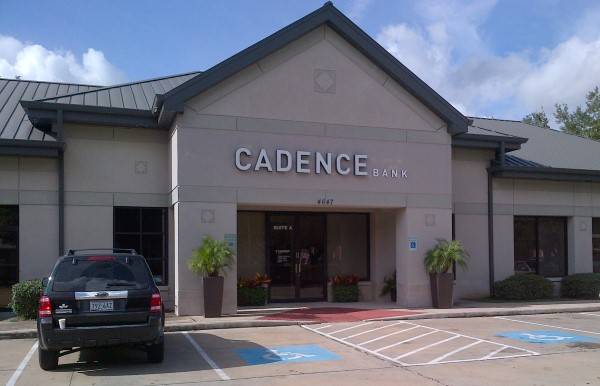 Cadence Bank - Sugarland Branch | 4647 Sweetwater Boulevard Suite A Suite A Suite A, A, Sugar Land, TX 77479, USA | Phone: (281) 313-0194