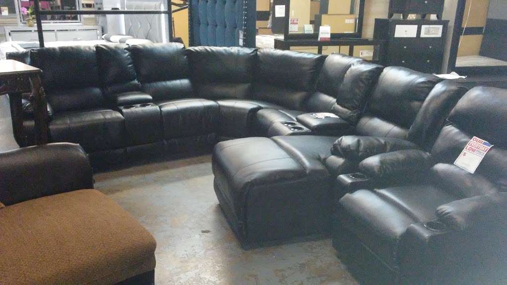 Price Busters Discount Furniture | 800 E 25th St, Baltimore, MD 21218, USA | Phone: (410) 662-4071