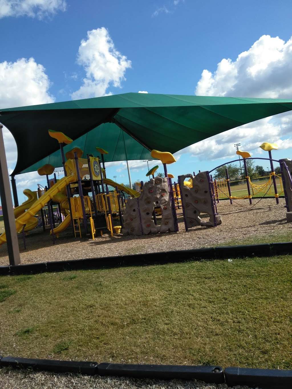 Freedom Park | 3105 N Downing St, Angleton, TX 77515, USA | Phone: (979) 849-4364