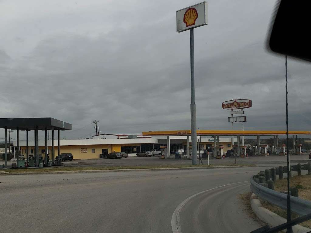 Shell | 13183 Interstate 10 E, Schertz, TX 78154, USA | Phone: (210) 566-7801