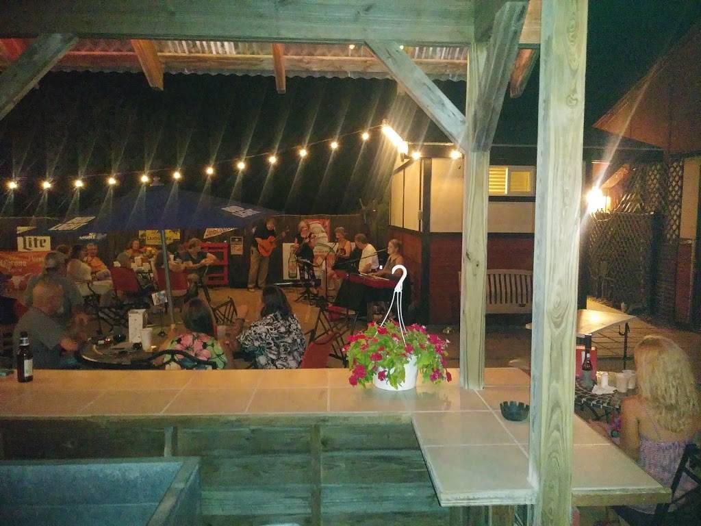 Copperhead Grill | 6115 Lohman Ford Rd, Lago Vista, TX 78645, USA | Phone: (512) 284-7825