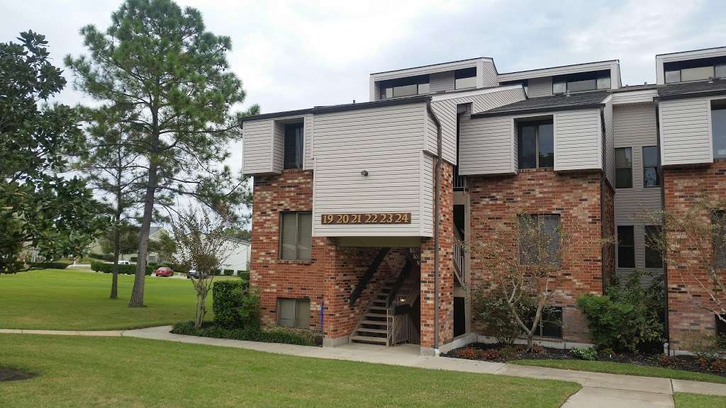 Sweetwater at Lake Conroe | 4 April Point Dr N, Montgomery, TX 77356 | Phone: (936) 588-1467