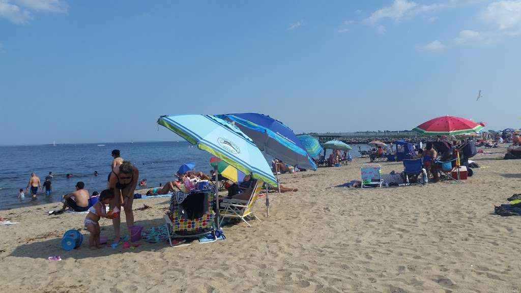 Captain William Clark Fishing Pier | 44 Calf Pasture Beach Rd, Norwalk, CT 06855, USA | Phone: (203) 854-3200