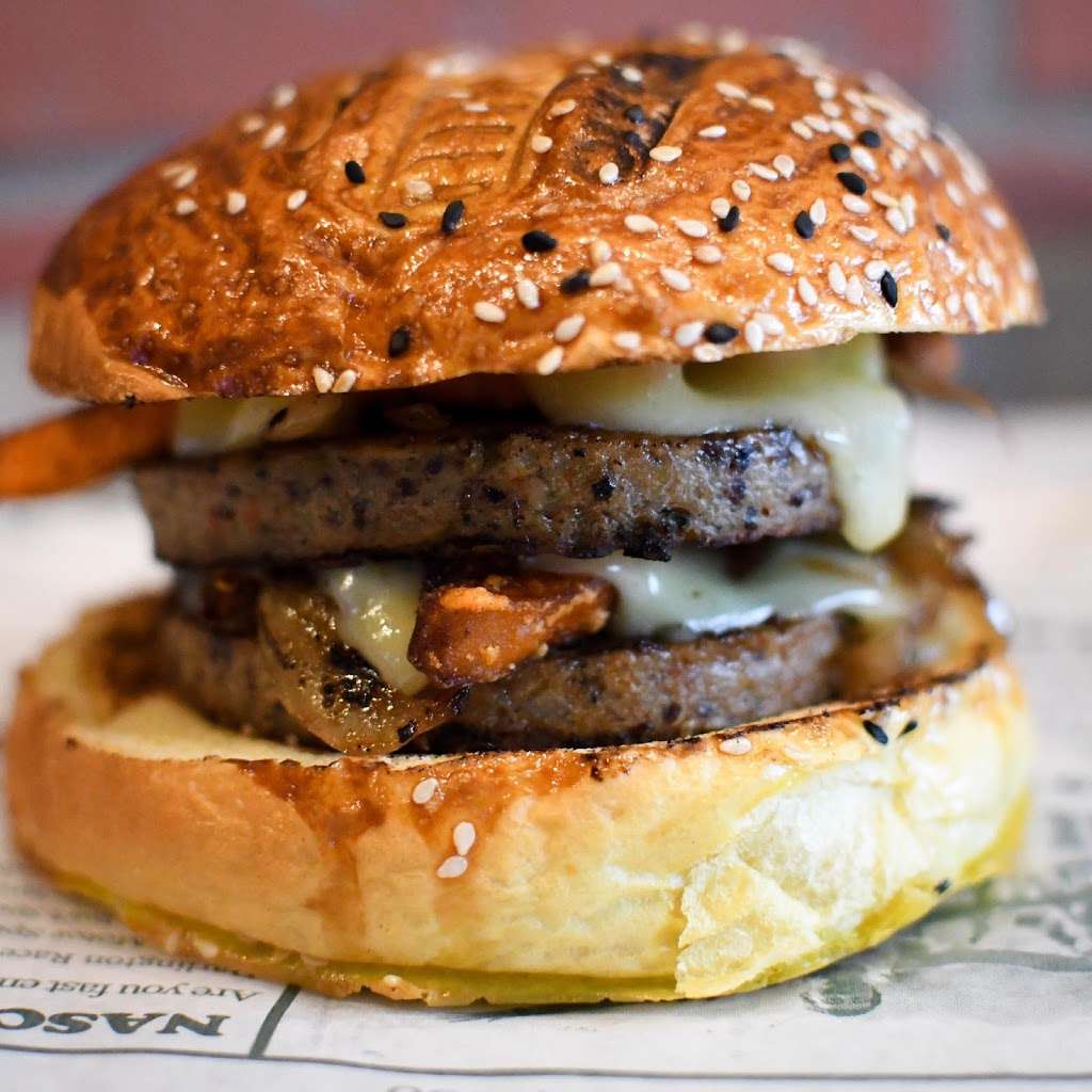 Mob Burger | 200 Hackensack St, Wood-Ridge, NJ 07075, USA | Phone: (201) 728-4891