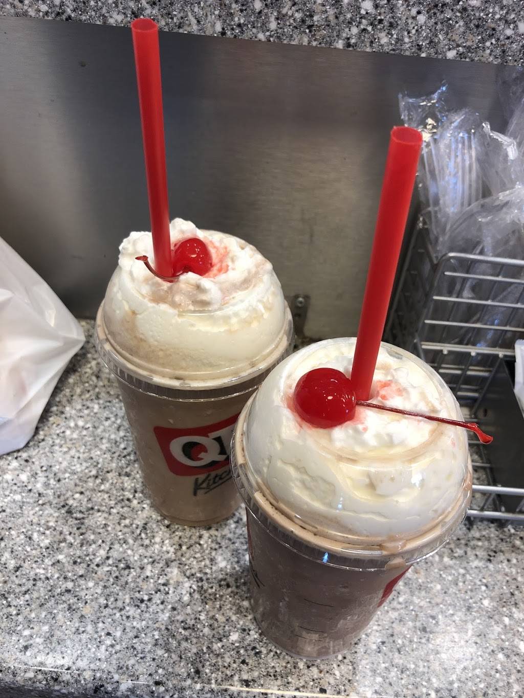 QuikTrip | 9010 N 19th Ave, Phoenix, AZ 85021, USA | Phone: (602) 749-1078