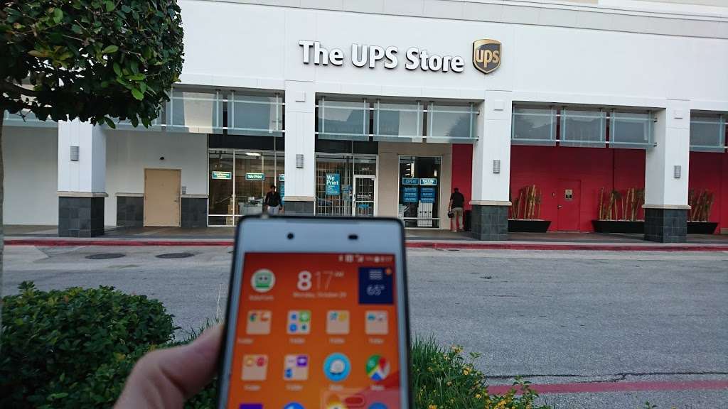 The UPS Store | 1707 1/2 Post Oak Blvd, Houston, TX 77056, USA | Phone: (713) 621-9449