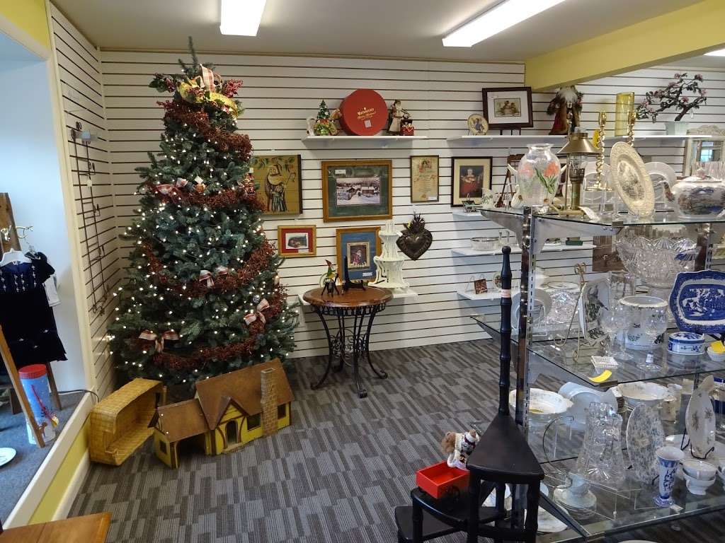 Brandywine Consignment Shop | 368 W Uwchlan Ave, Downingtown, PA 19335 | Phone: (610) 269-8622