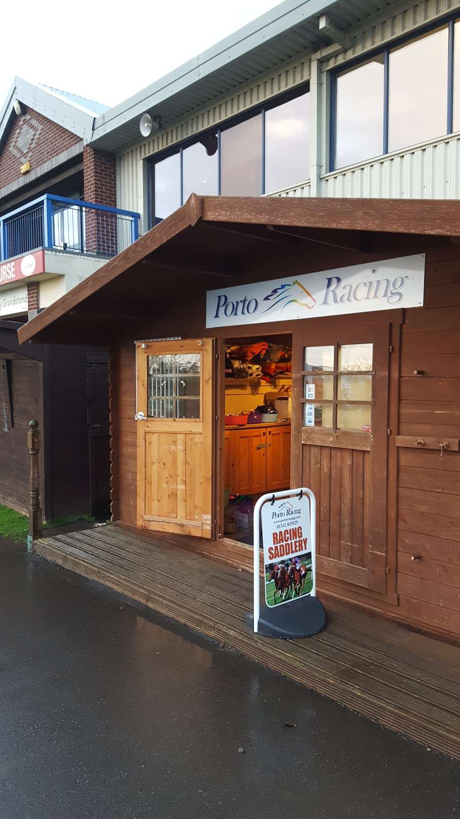 Porto Polo Racing Unit1 Carewell Barn St Piers