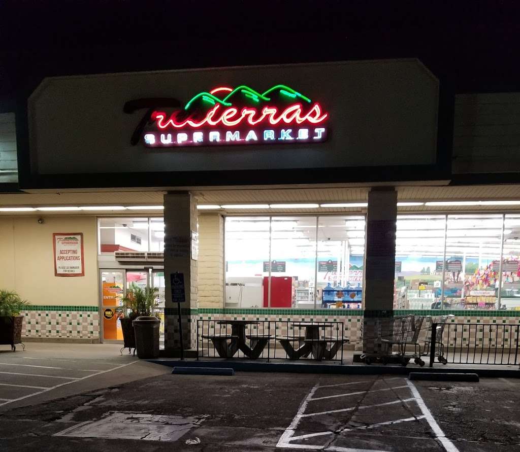 Tresierras Supermarket | 280 Harvard Blvd, Santa Paula, CA 93060, USA | Phone: (805) 933-0555