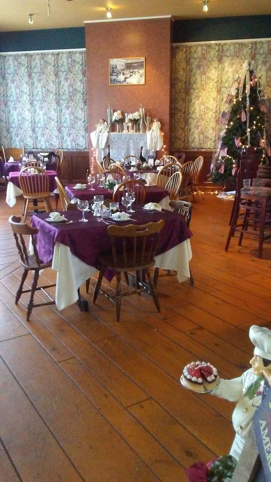 Chantillys Restaurant & Banquet Hall | 15 Berkley Rd, Barnesville, PA 18214, USA | Phone: (570) 467-8080