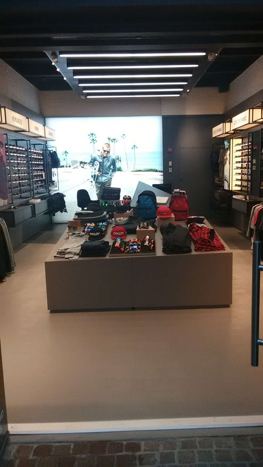 Oakley Store | 1600 E Buena Vista Drive C8, #2B, Lake Buena Vista, FL 32830 | Phone: (407) 560-8310