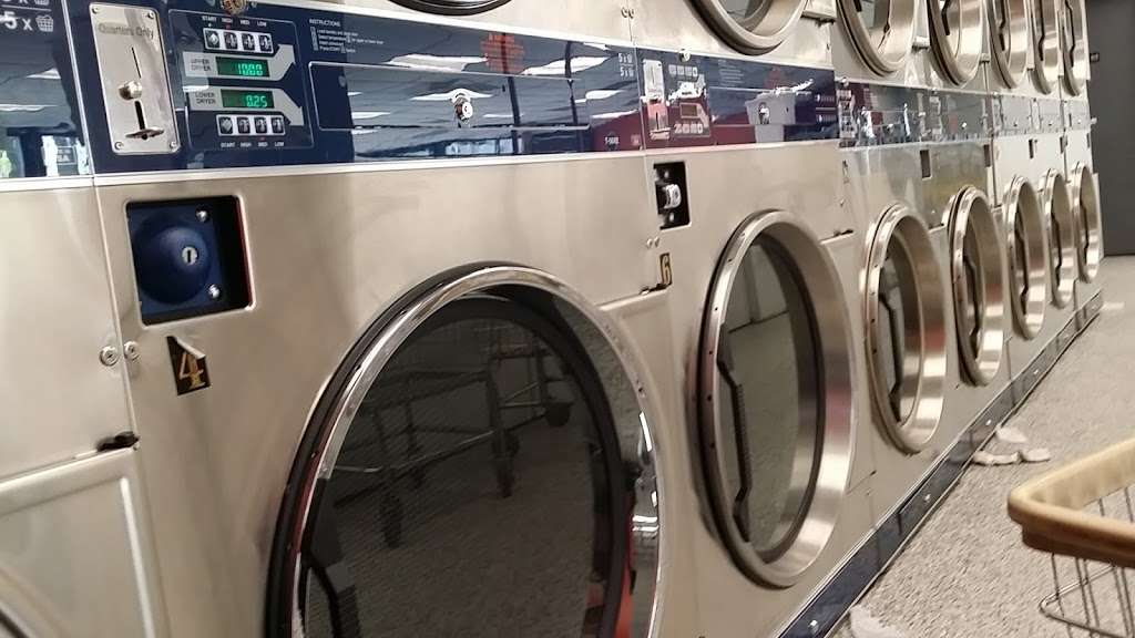 Soapy Janes Laundry | 1030 Coffman St, Longmont, CO 80501 | Phone: (303) 776-3652