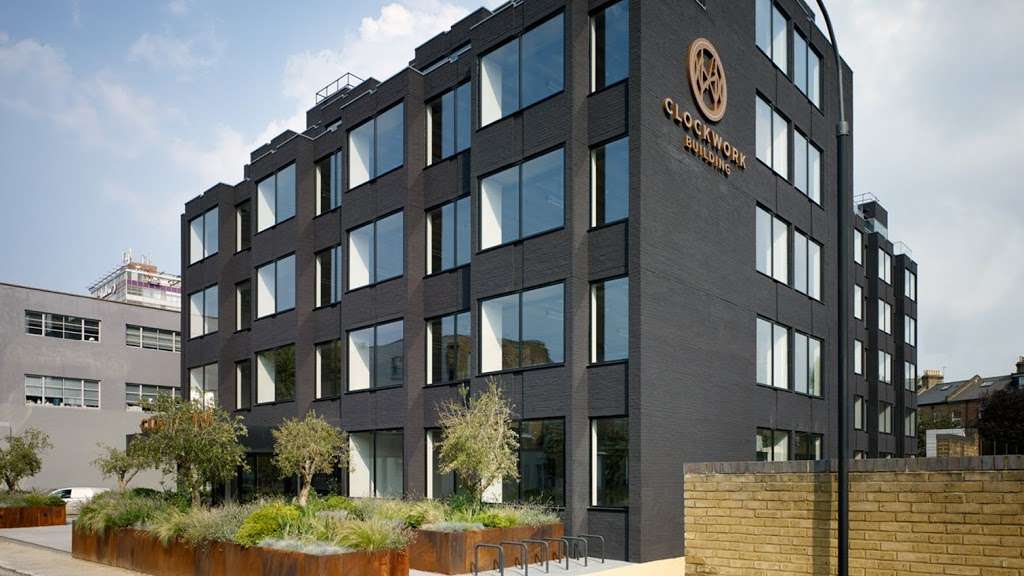 Frost Meadowcroft | Island Studios, St Peters Square, Hammersmith, London W6 9NW, UK | Phone: 020 8748 1200