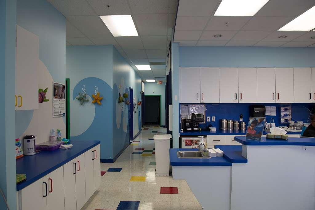 Nemours Childrens Urgent Care, Orlando-Waterford Lakes | 651 N Alafaya Trail, Orlando, FL 32828, USA | Phone: (407) 273-4132