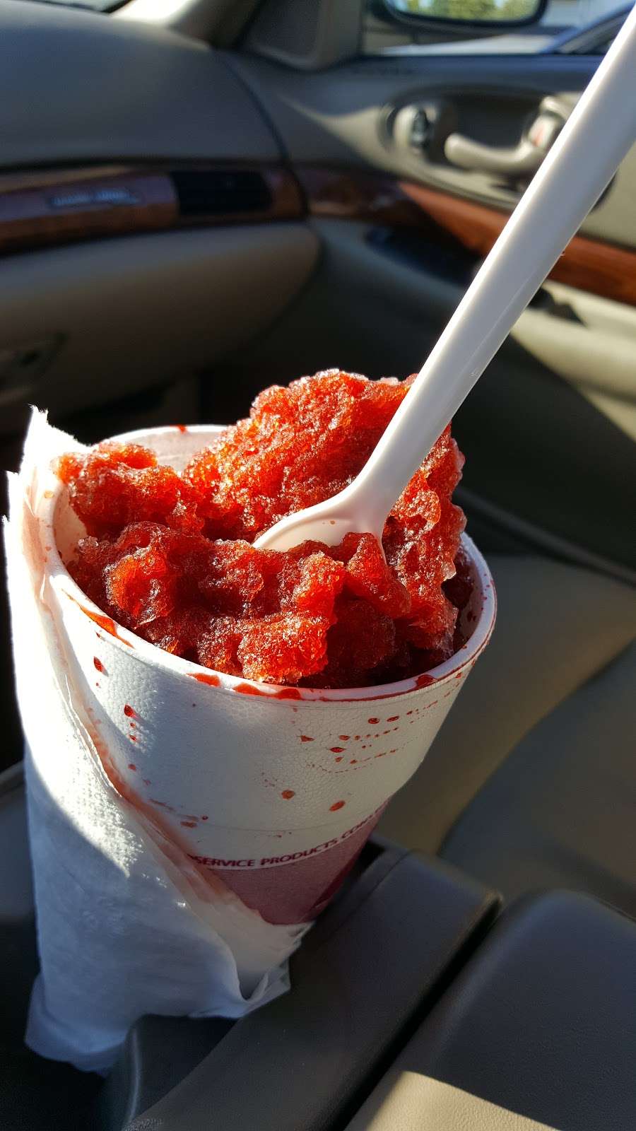 Sno Castle | 1 E Willow St, Anderson, IN 46012, USA