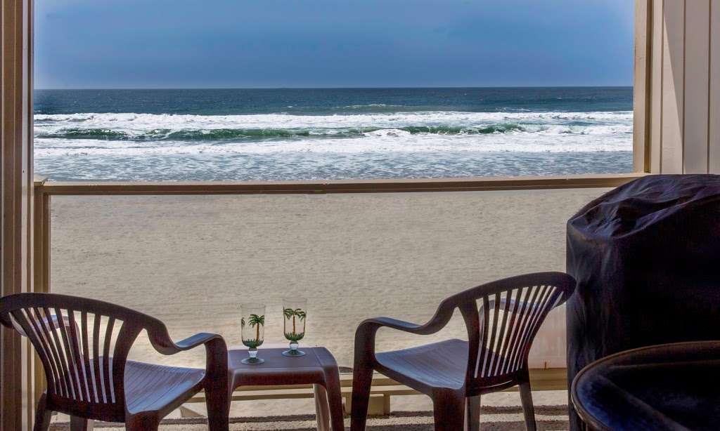 Mission Beach Retreat | 3755 Ocean Front Walk, San Diego, CA 92109, USA | Phone: (858) 484-4881
