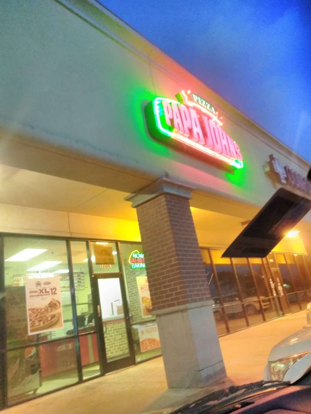 Papa Johns Pizza | 5310 E Sam Houston Pkwy, Ste L, Houston, TX 77015 | Phone: (281) 452-7272