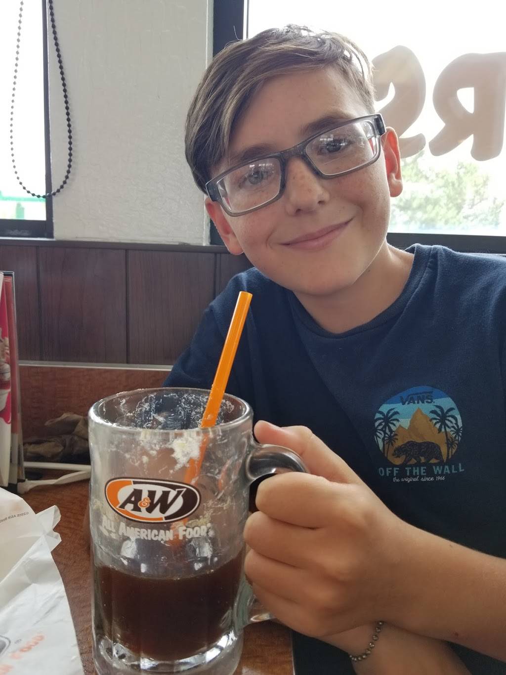 A&W Restaurant | 1311 Baring Blvd, Sparks, NV 89434, USA | Phone: (775) 331-6777