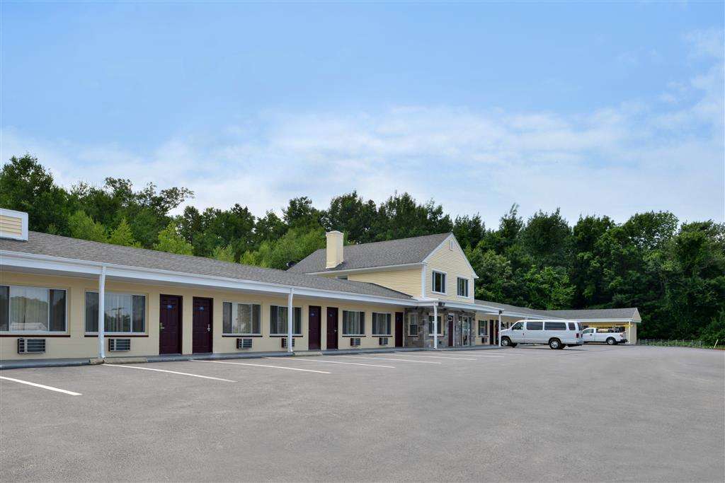 Americas Best Value Inn Providence North Scituate | 50 Hartford Ave, Scituate, RI 02857, USA | Phone: (401) 934-9831