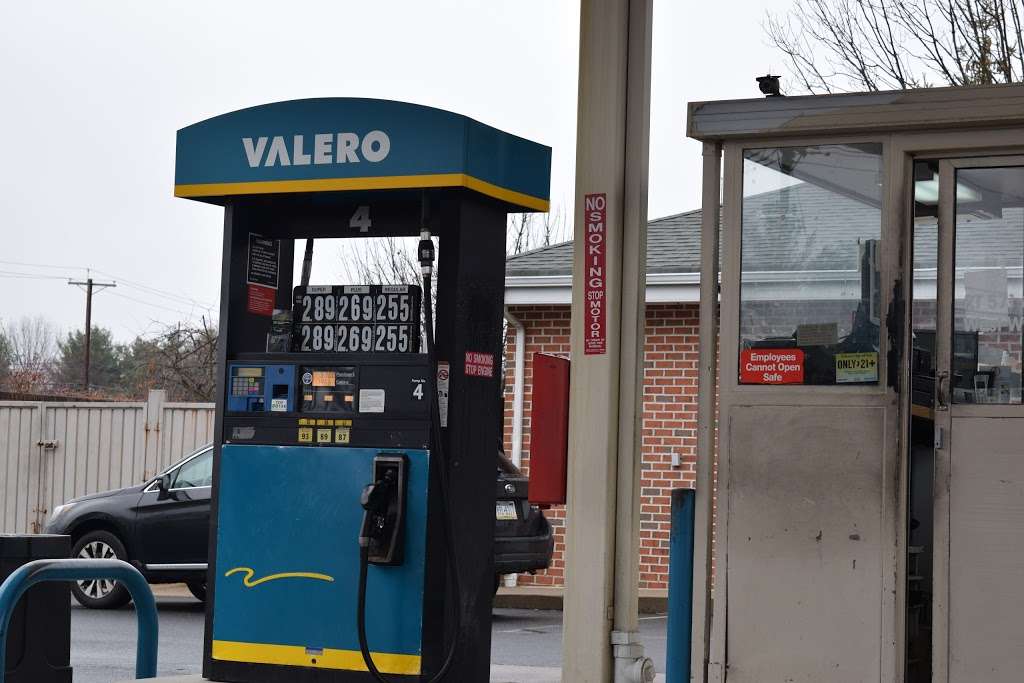 Valero | 401 Princeton Hightstown Rd, West Windsor Township, NJ 08550 | Phone: (609) 275-4422