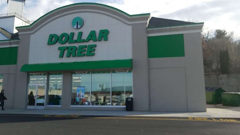 Dollar Tree | 2550 Perkiomen Ave, Reading, PA 19606 | Phone: (610) 779-7179