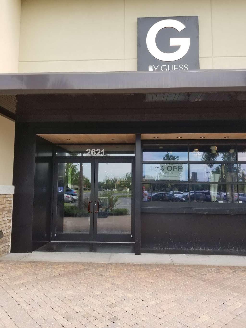 G by GUESS | 2621 W Osceola Pkwy Space B35, Kissimmee, FL 34741 | Phone: (407) 847-0448