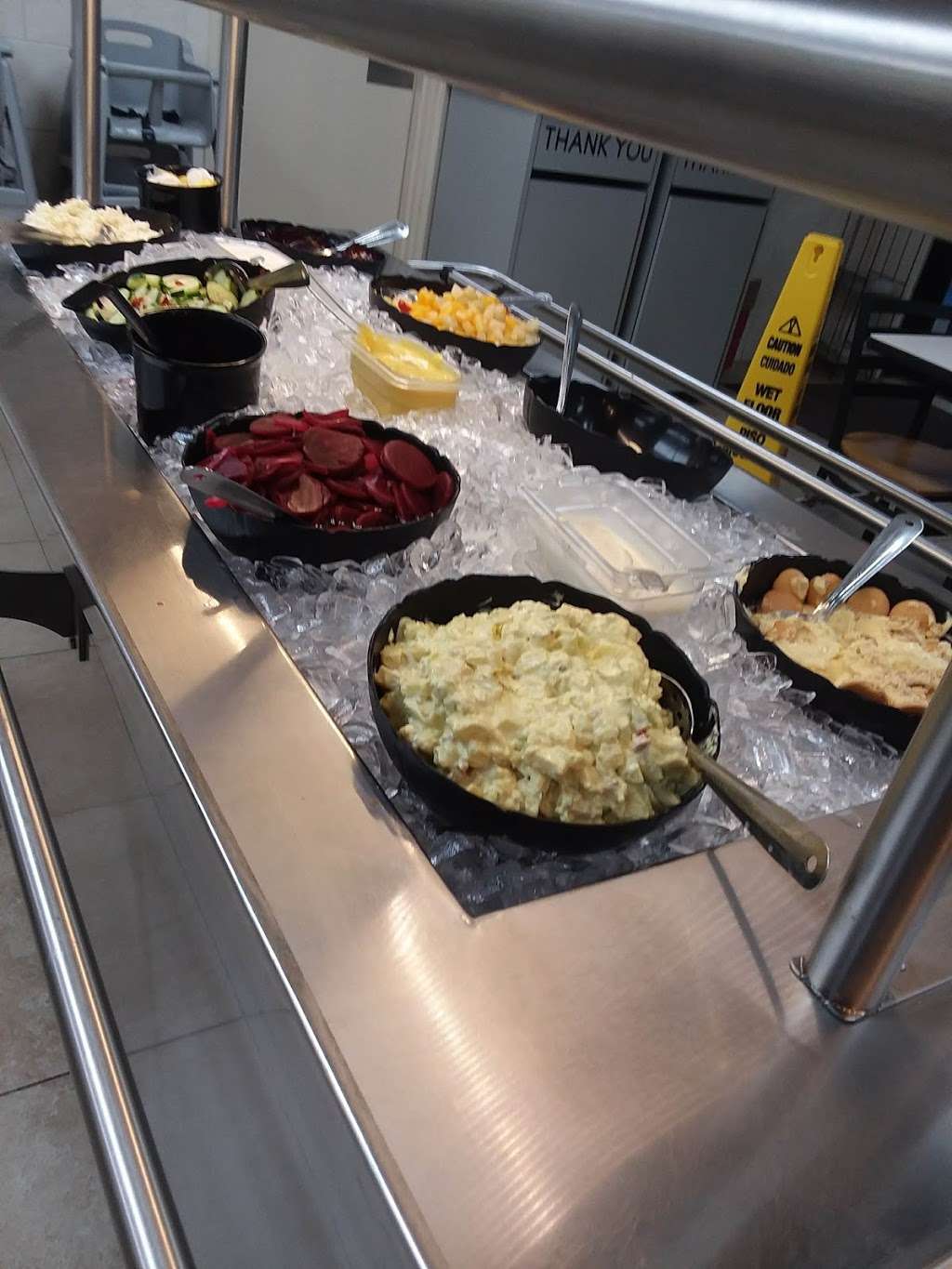 Hartz Chicken Buffet | 417 TX-105, Cleveland, TX 77327, USA | Phone: (281) 592-1972