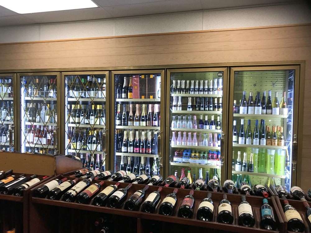 Midtown Fine Wine & Spirits | 4610, 5956 W Olympic Blvd, Los Angeles, CA 90036, USA | Phone: (323) 954-8752