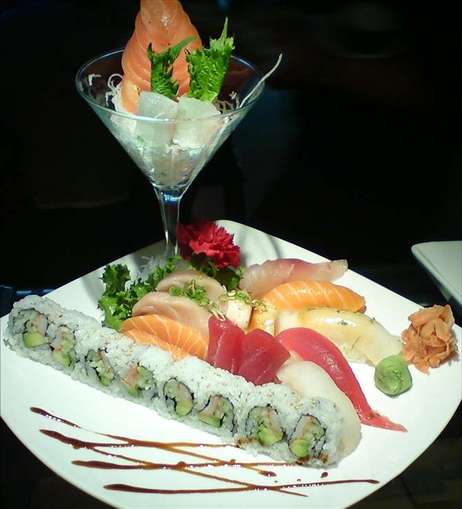 Tomo Sushi Japanese Restaurant | 806 Delsea Dr, Glassboro, NJ 08028, USA | Phone: (856) 582-6699