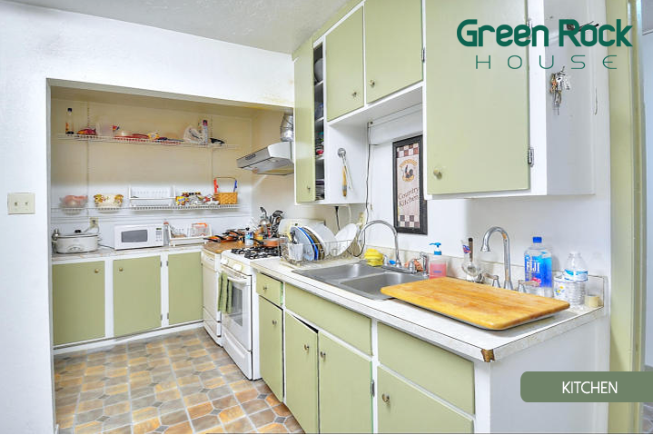 Green Rock House | 1550 Airway Rd SW, Albuquerque, NM 87105, USA | Phone: (505) 369-6185