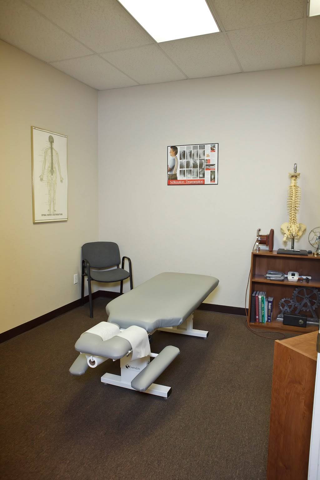 Chiropractic & Sports Clinic: Dr. Bart Stevens | 5716, 1001 SW Wilshire Blvd d, Burleson, TX 76028, USA | Phone: (817) 447-1414