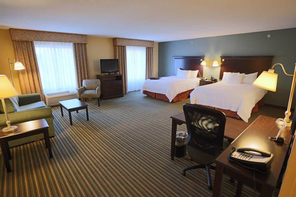 Hampton Inn & Suites by Hilton Fort Belvoir Alexandria South | 8843 Richmond Hwy, Alexandria, VA 22309, USA | Phone: (703) 619-7026