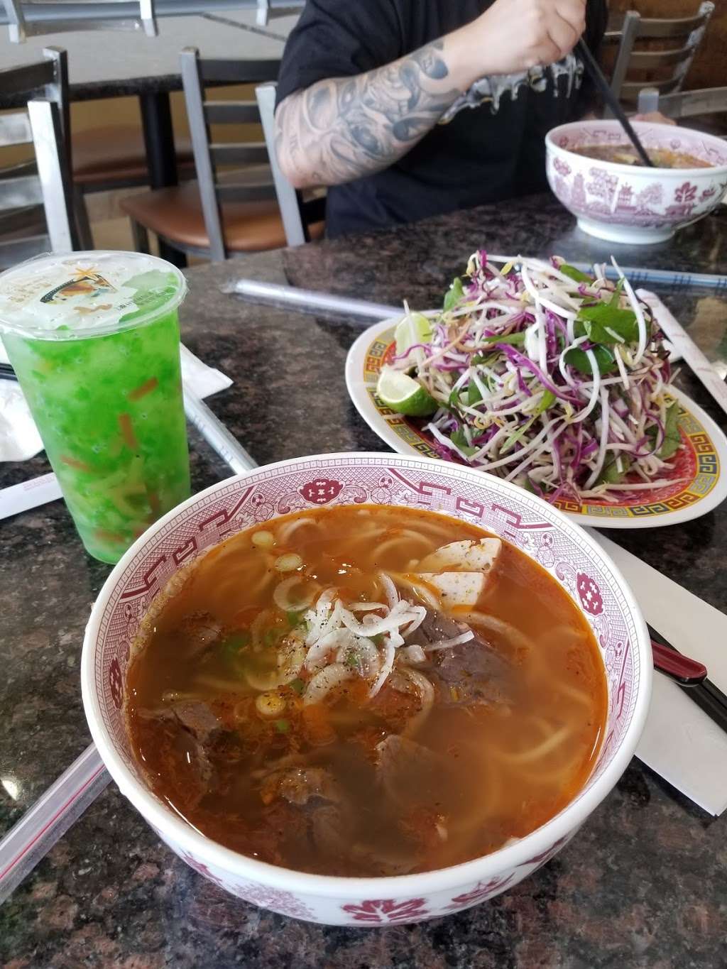 Bun Bo Hue Duc Chuong 529 | 18910 FM 529 Suite 5, Cypress, TX 77433, USA | Phone: (281) 861-4442