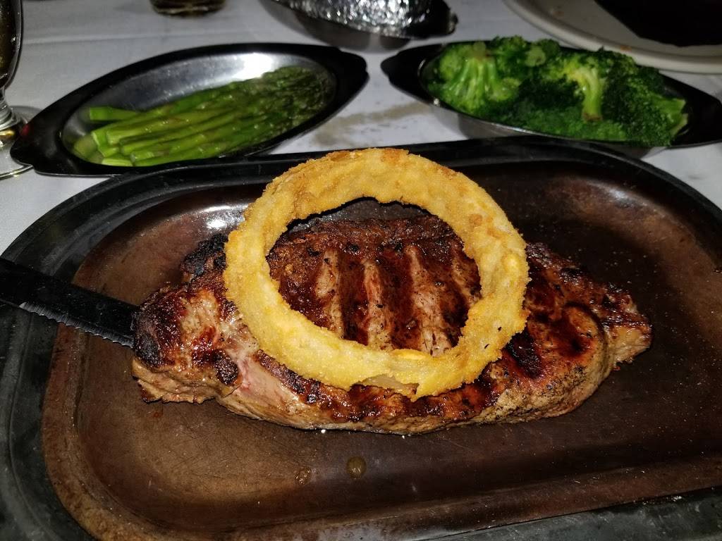 Beef N Bottle Steakhouse | 4538 South Blvd, Charlotte, NC 28209, USA | Phone: (704) 523-9977