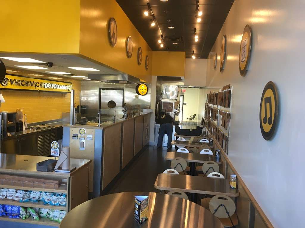 Which Wich Superior Sandwiches | 830 E Alosta Ave, Azusa, CA 91702 | Phone: (626) 334-1100