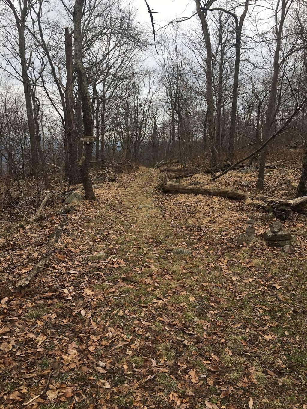 Kaiser Trail Head | Appalachian Trail, Hardwick Township, NJ 07825, USA