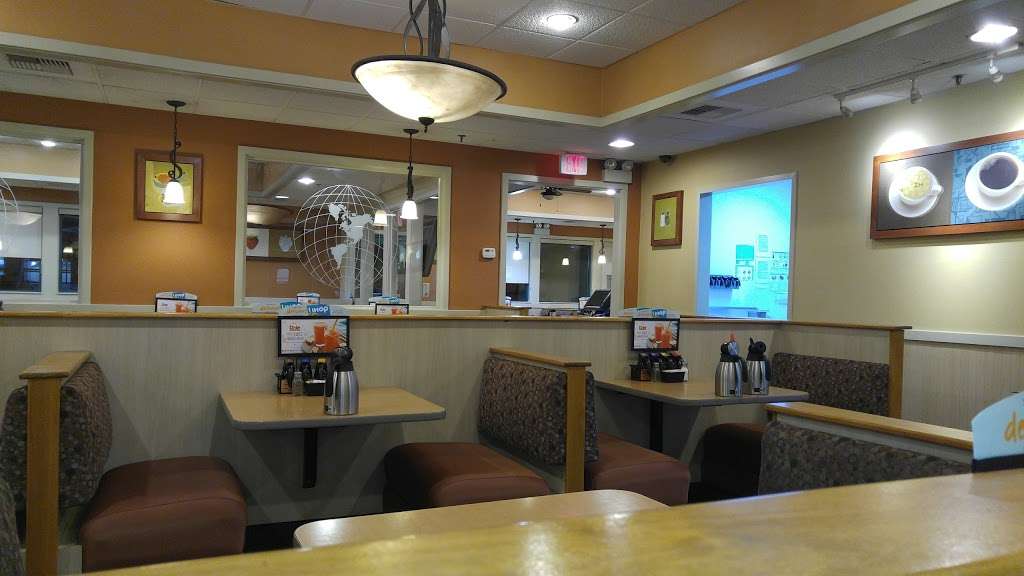 IHOP | 4023 University Pkwy, San Bernardino, CA 92407, USA | Phone: (909) 473-1195