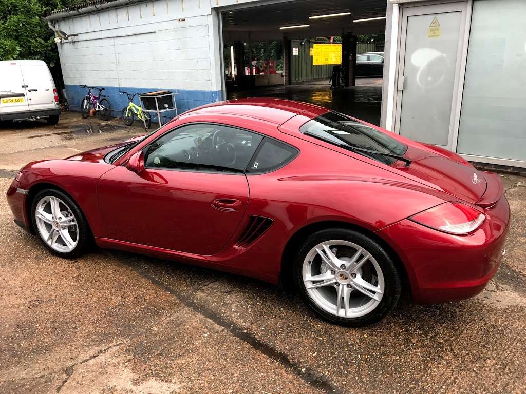 Woodside Hand Car Wash & Valeting Centre | Texaco Petrol Station, Copthorne Rd, Crawley, Copthorne, Crawley RH10 3PD, UK | Phone: 07514 948209